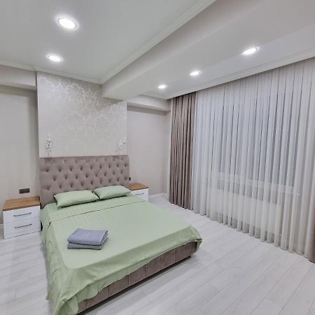 Grand Excelent New Ultra Central Apartments Κισινάου Εξωτερικό φωτογραφία