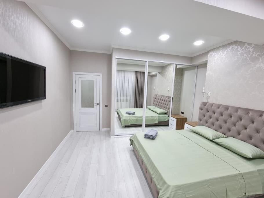 Grand Excelent New Ultra Central Apartments Κισινάου Εξωτερικό φωτογραφία